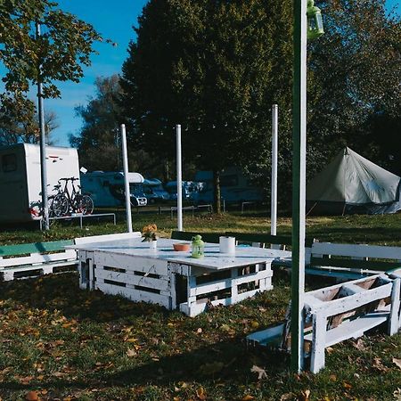 Munich Oktoberfest Glamping Otel Dış mekan fotoğraf