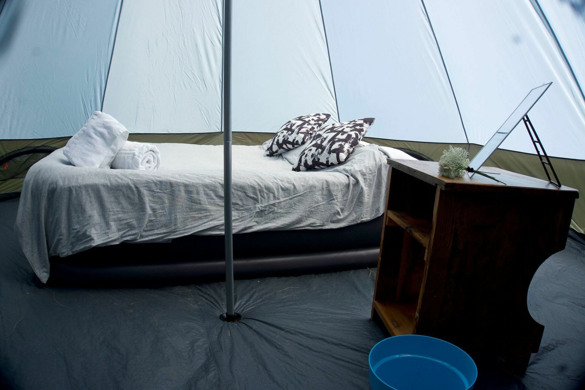 Munich Oktoberfest Glamping Otel Dış mekan fotoğraf